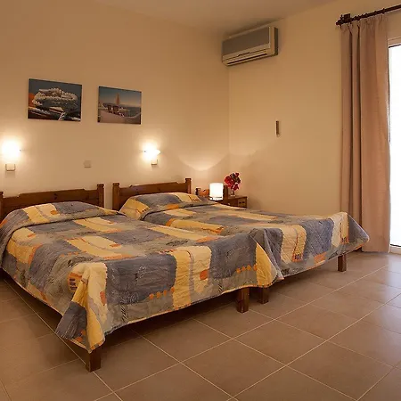 Albatross Hotell Maleme