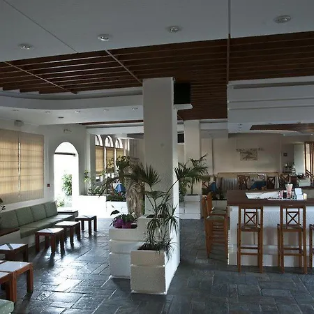 Albatross Hotell Maleme