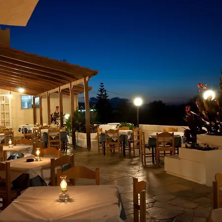 Albatross Hotell 3*