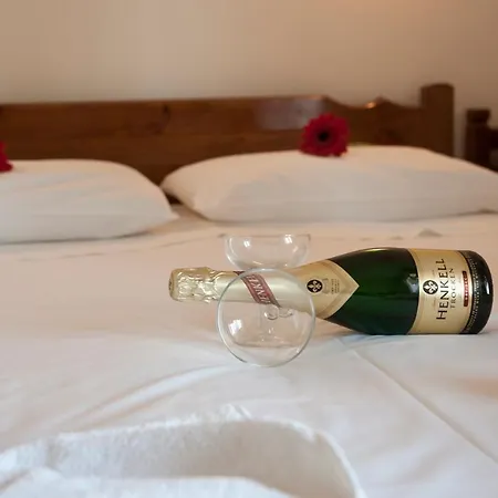Hotell Albatross Maleme